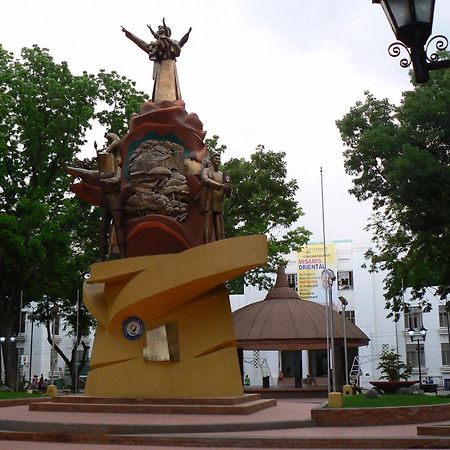 Hotel Juliana By Reddoorz ตูกิกาเราซิตี้ ภายนอก รูปภาพ