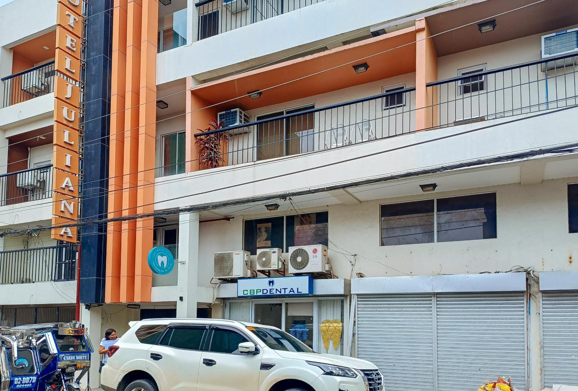 Hotel Juliana By Reddoorz ตูกิกาเราซิตี้ ภายนอก รูปภาพ